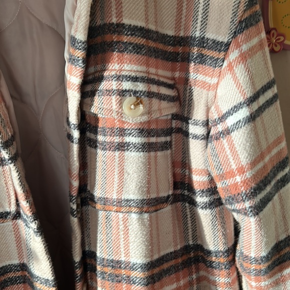 Universal Thread Long Flannel Jacket - Picture 3 of 8